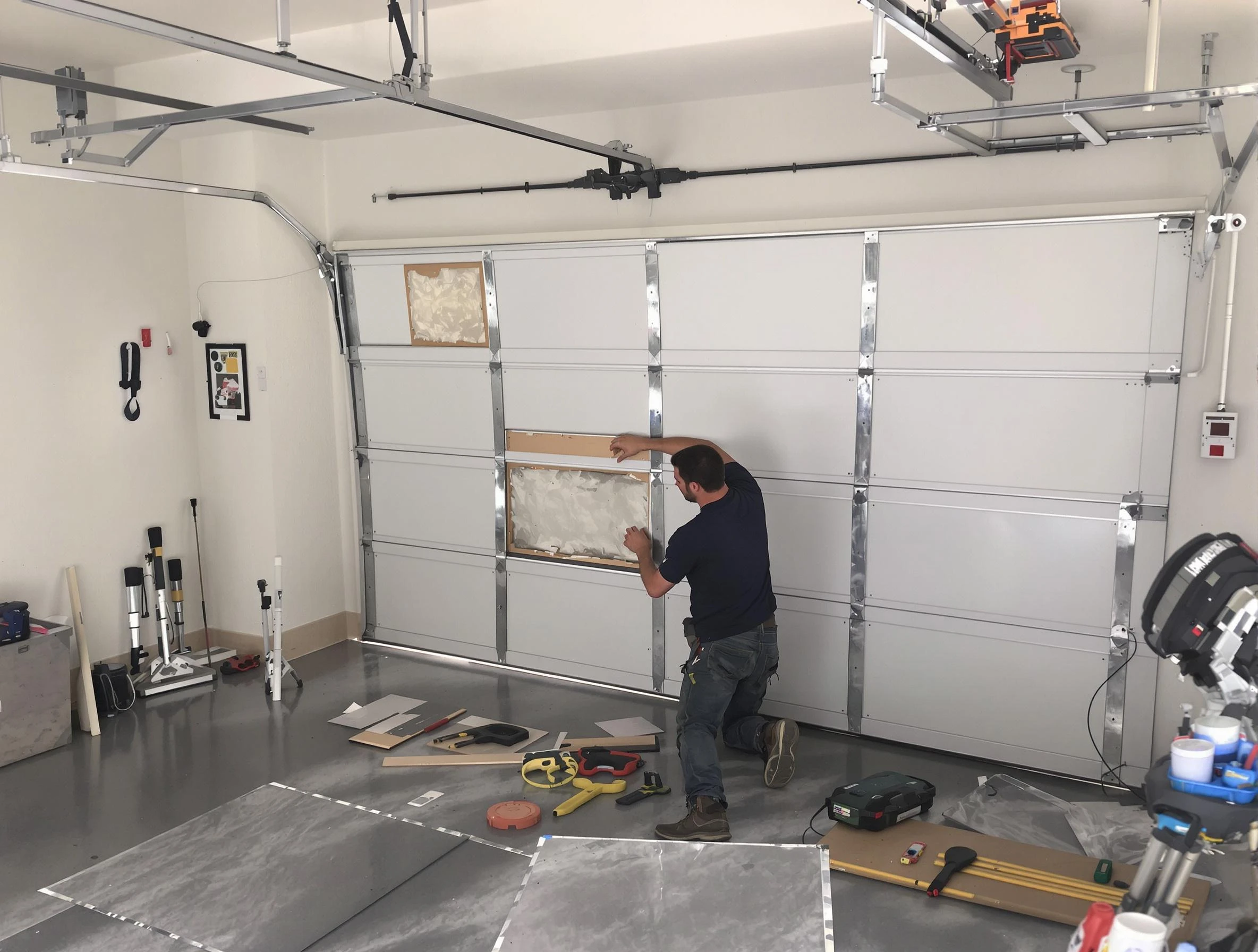 Garage Door Panel Repair in Kingfisher